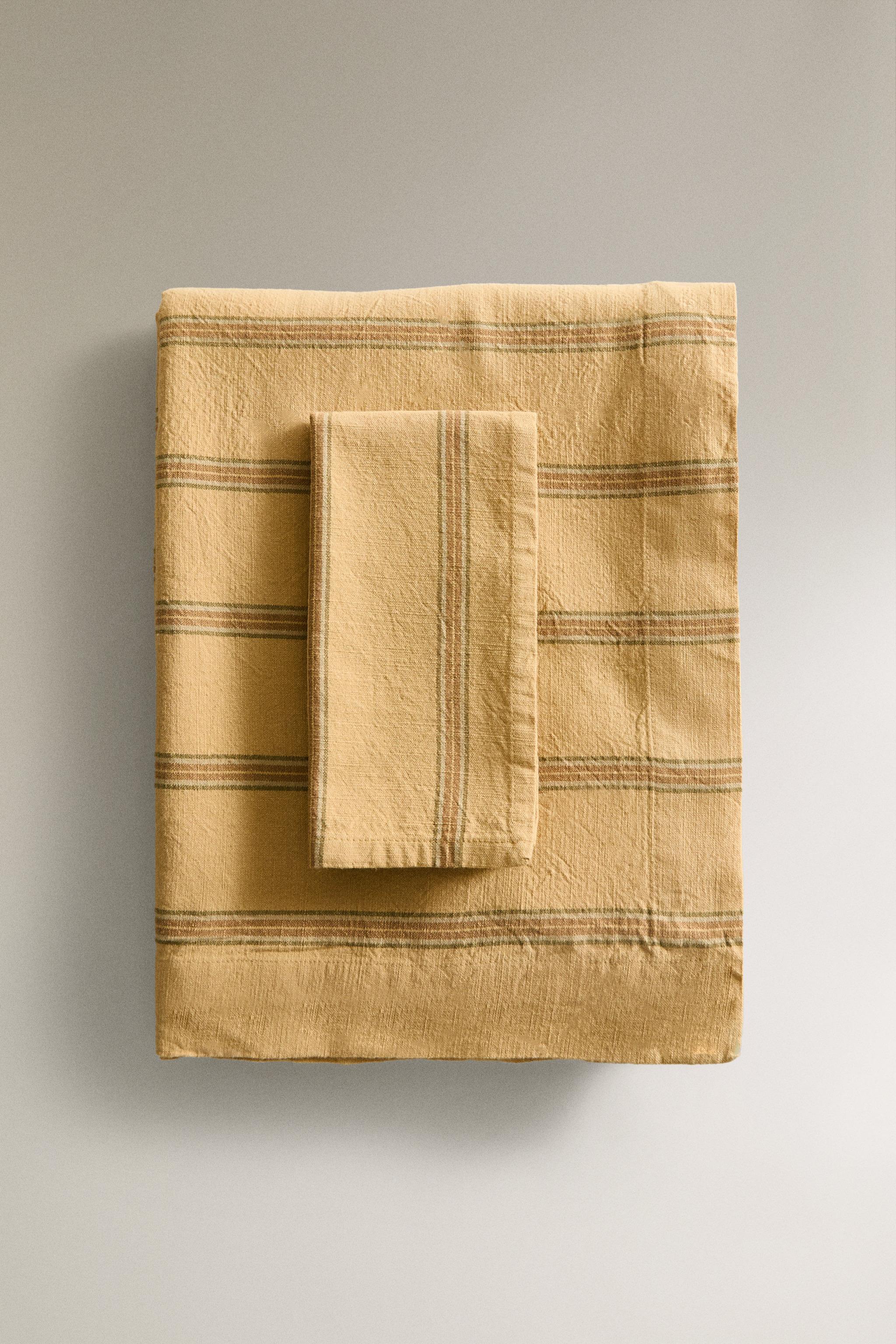 DYED THREAD STRIPED TABLECLOTH